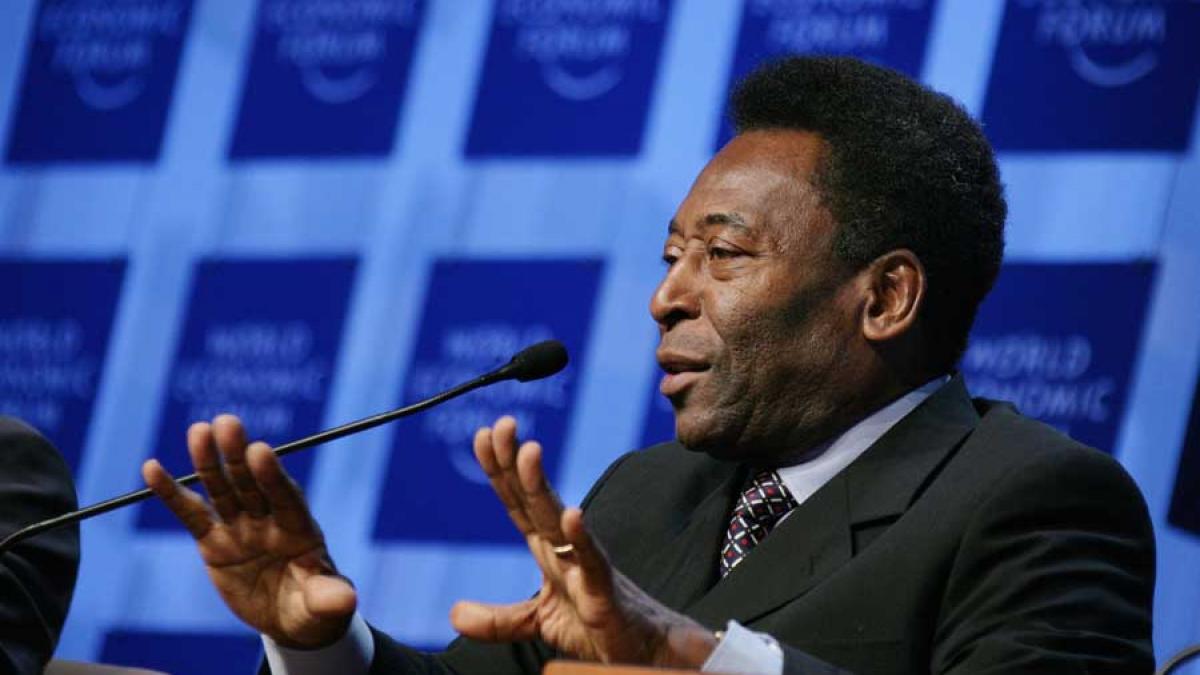 Pele, legenda fotbalului mondial, este din nou în spital