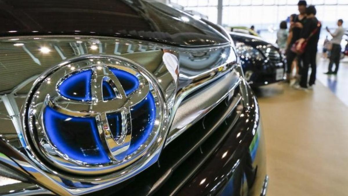 Anunț important pentru șoferii din România! Renault şi Toyota recheamă în service mii de autoturisme