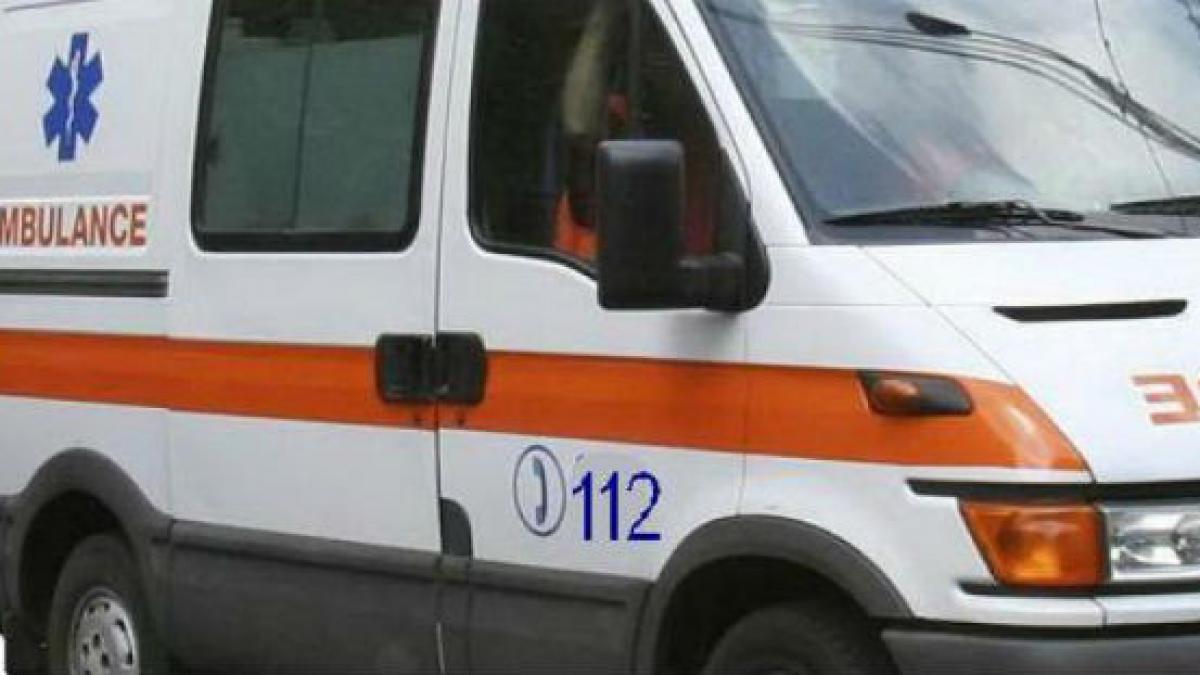 O femeie a sunat la 112, dar ambulanţa a ajuns după 5 zile! Au găsit-o moartă în casă