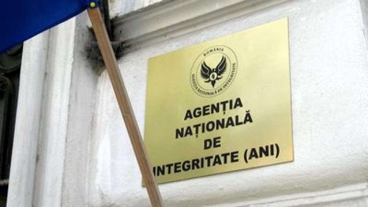 Toţi candidaţii la şefia ANI au picat examenul!