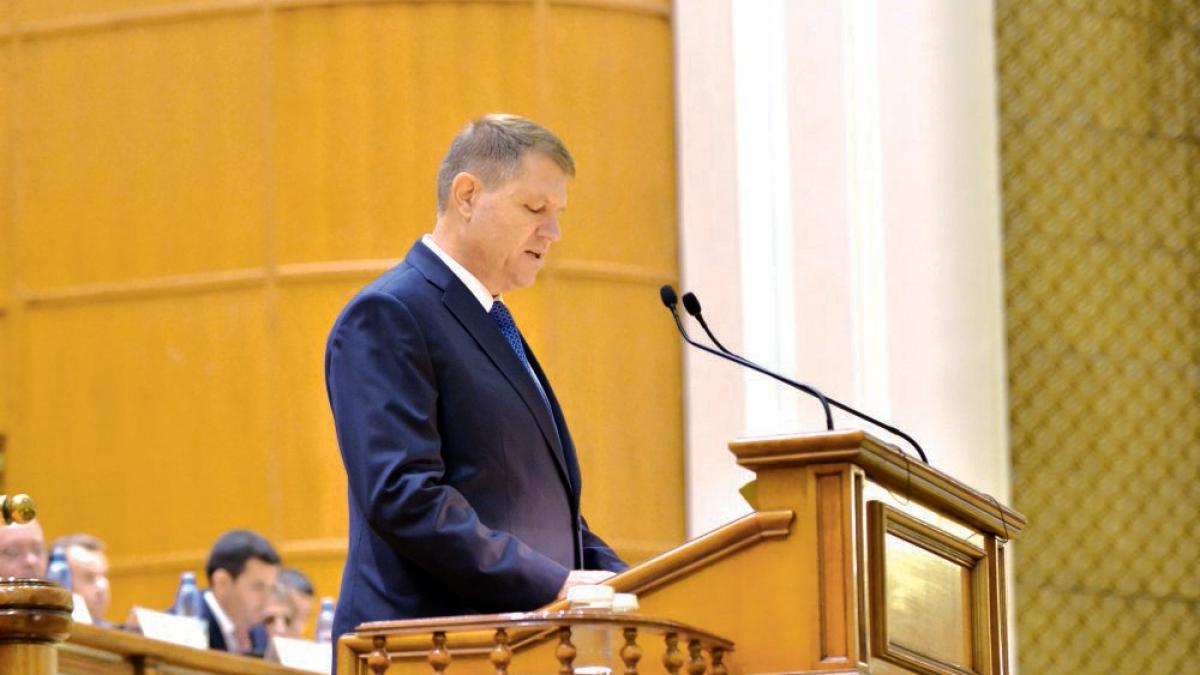 Iohannis vrea să relanseze relaţia cu aleşii 