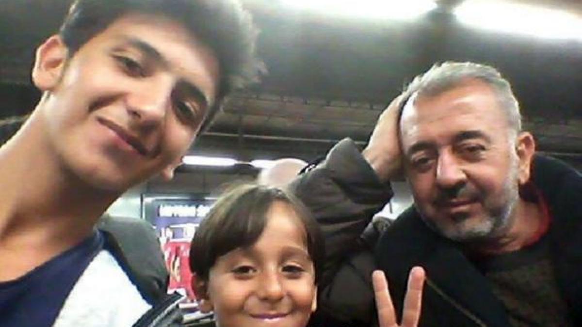 Refugiatul sirian bruscat de o jurnalistă maghiară va fi antrenor de fotbal, în Spania