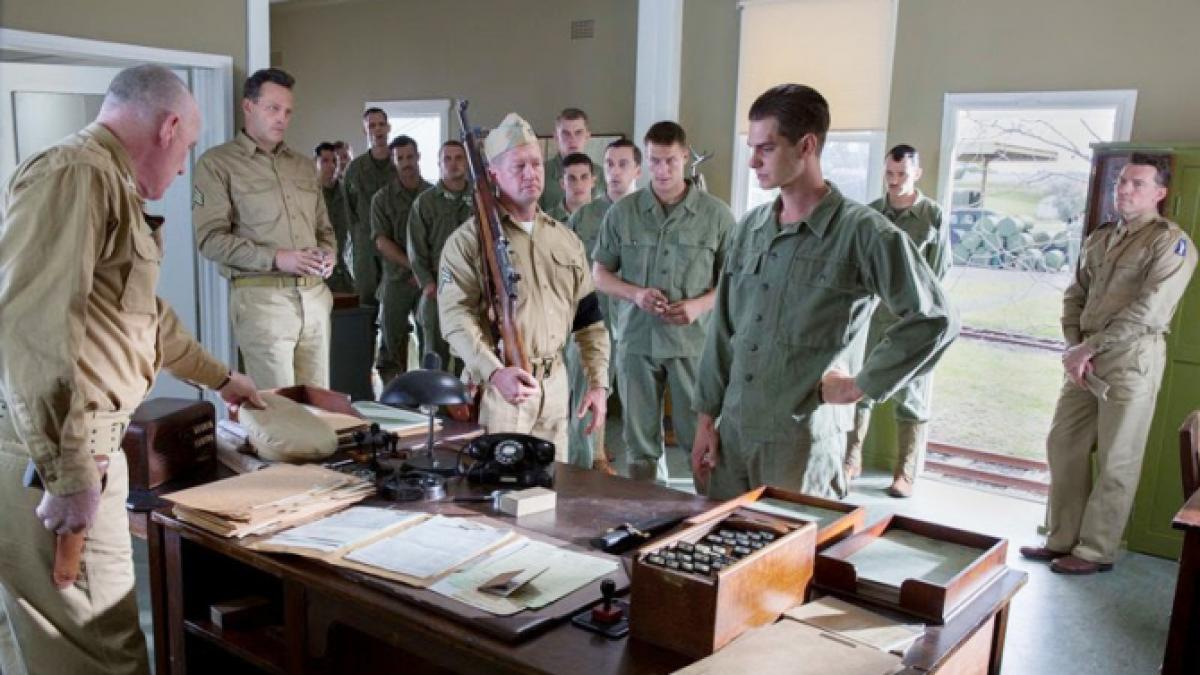 Mel Gibson regizează cel de-al 5-lea film al său, Hacksaw Ridge