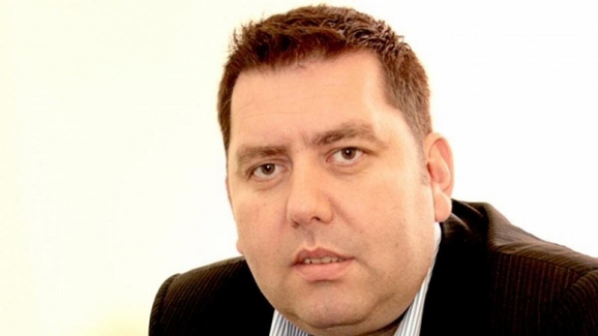 Prahova: Fostul director al Poliţiei Locale Ploieşti, martor în dosarul Apa Nova, plasat în arest la domiciliu 