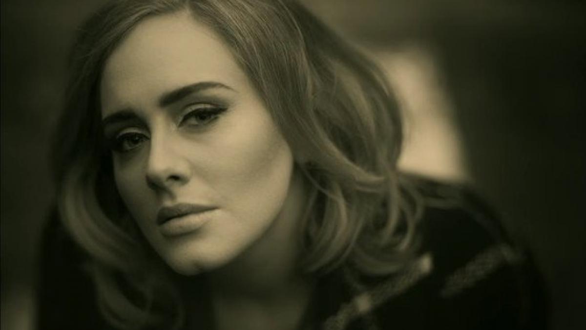 VIDEO - Adele înregistrează un RECORD ABSOLUT pe Youtube