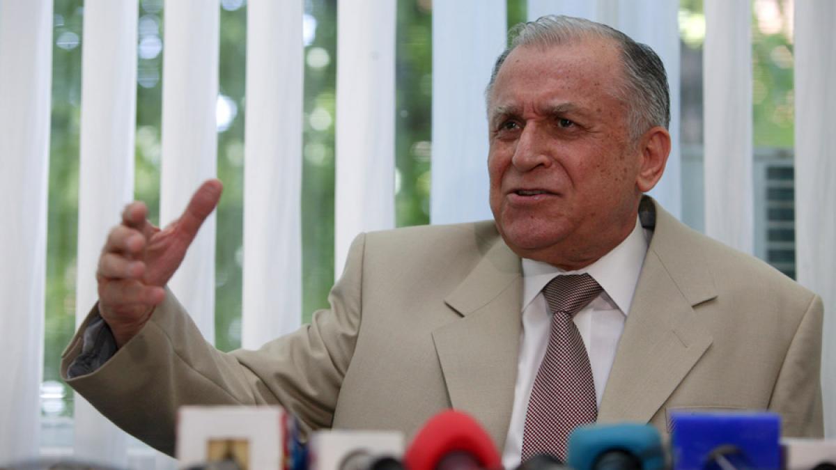 Ion Iliescu, acuzat de reprimarea violentă a manifestaţiei din Piaţa Universităţii (ordonanţă Parchet) 