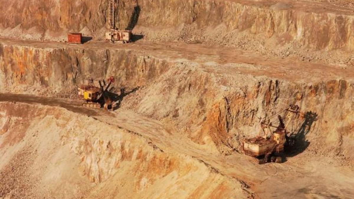 11 persoane au fost arestate în dosarul "Căutătorilor de aur" de la Roşia Montană 