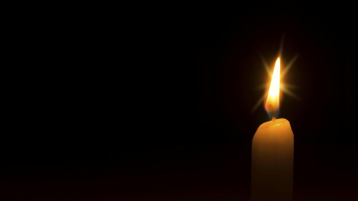 doliu in muzica modiala a murit o celebra cantareata la numai 52 de ani a fost rapusa de cancer