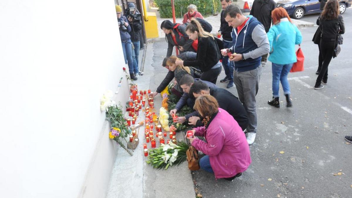 Presa internationala: România, în doliu după moartea a 27 de persoane într-un club