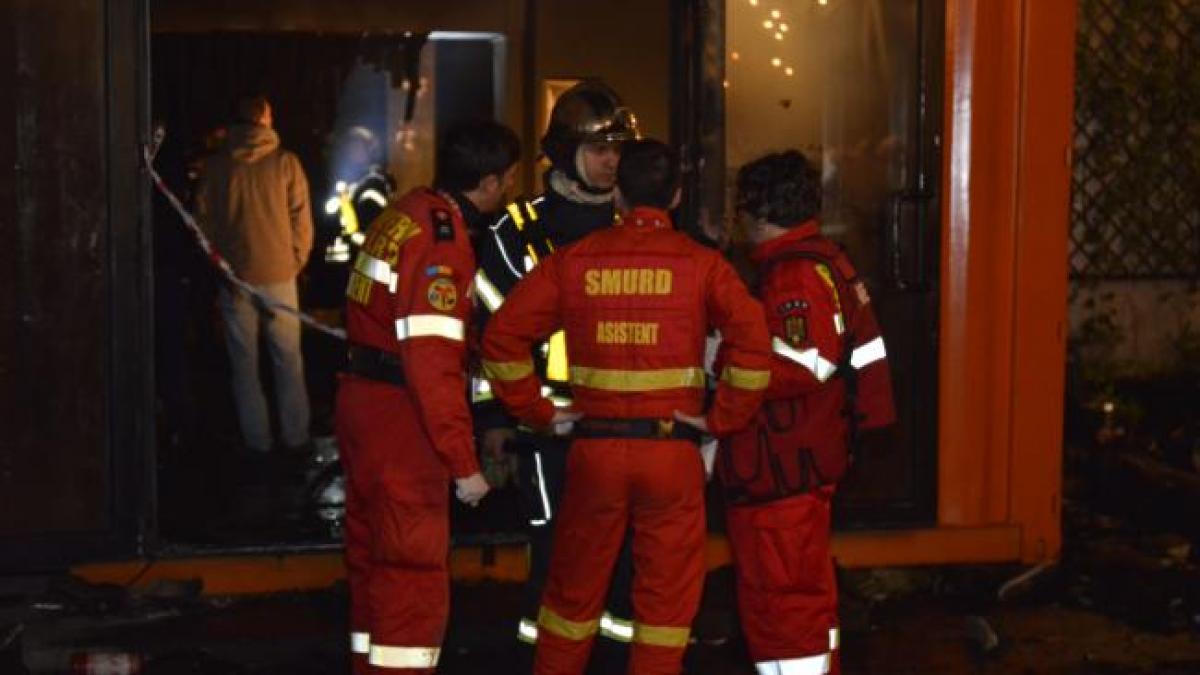 ALERTA. Incendiu in Clubul Colectiv. Inca o victima a MURIT la Spitalul de Arsi. Bilantul a urcat la 31 de morti