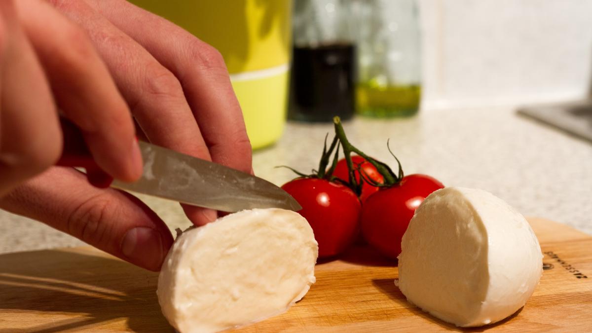 5 alimente care combat insomnia