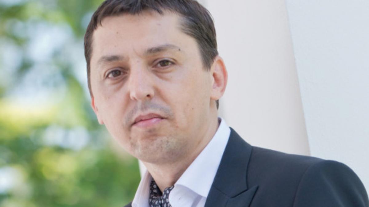 Prof. Daniel David (psiholog): Incendiul de la Colectiv a descătuşat în oameni frustrări legate de stat 