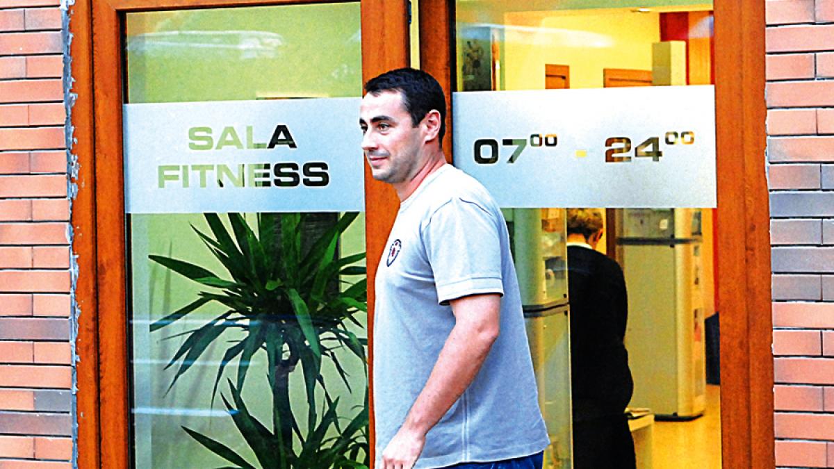 Gheorghe Stelian şi Dinu Pescariu vor să îşi ascundă firmele