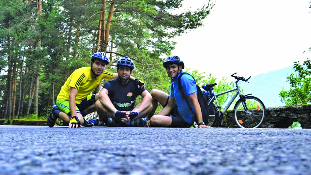 Ocolul Europei în 80 de zile! Aventură pe două roţi. Trasee perfecte pentru cicloturism