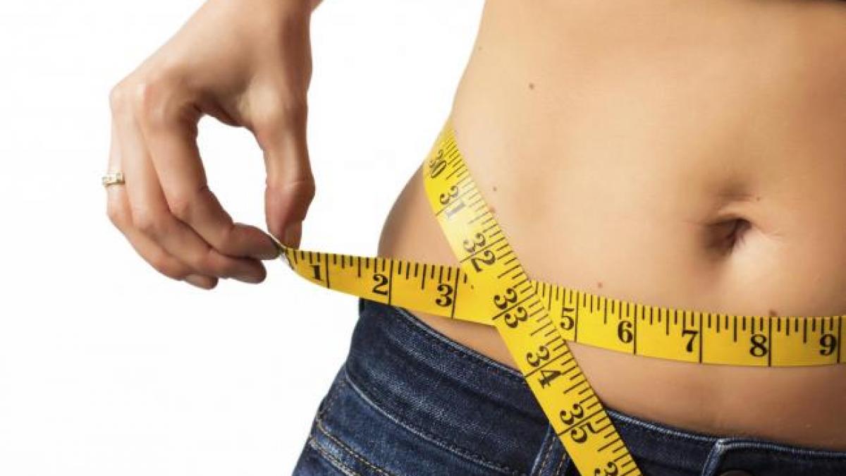 8 PONTURI pentru a scăpa de grăsimea de pe abdomen