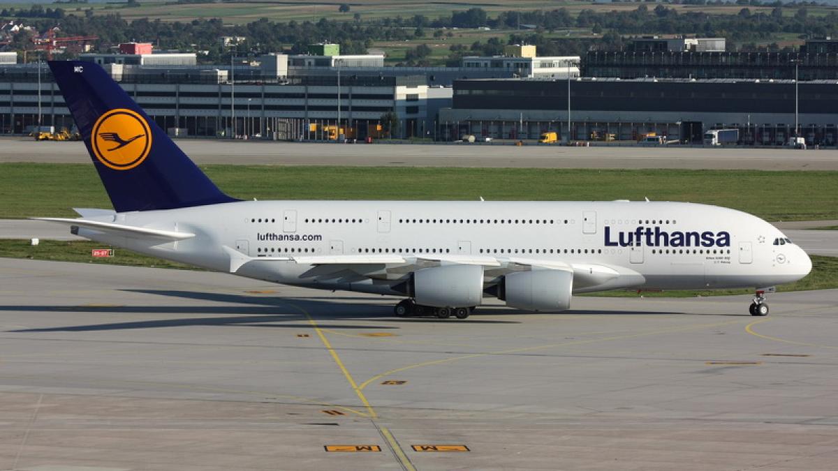 Sindicaliştii de la Lufthansa ameninţă cu o nouă grevă