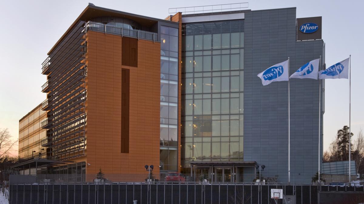 Tranzacţie spectaculoasă în industria farmaceuticelor