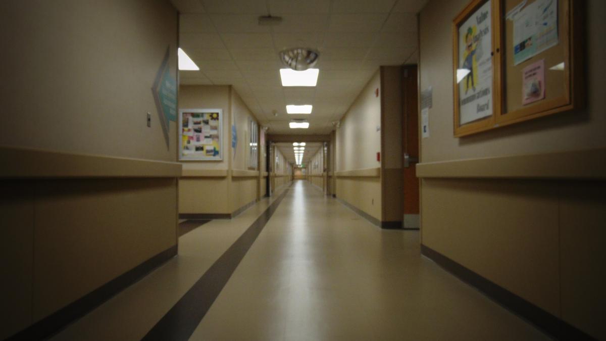 Mulți medici americani recunosc că pun diagnosticul de CANCER pentru bani