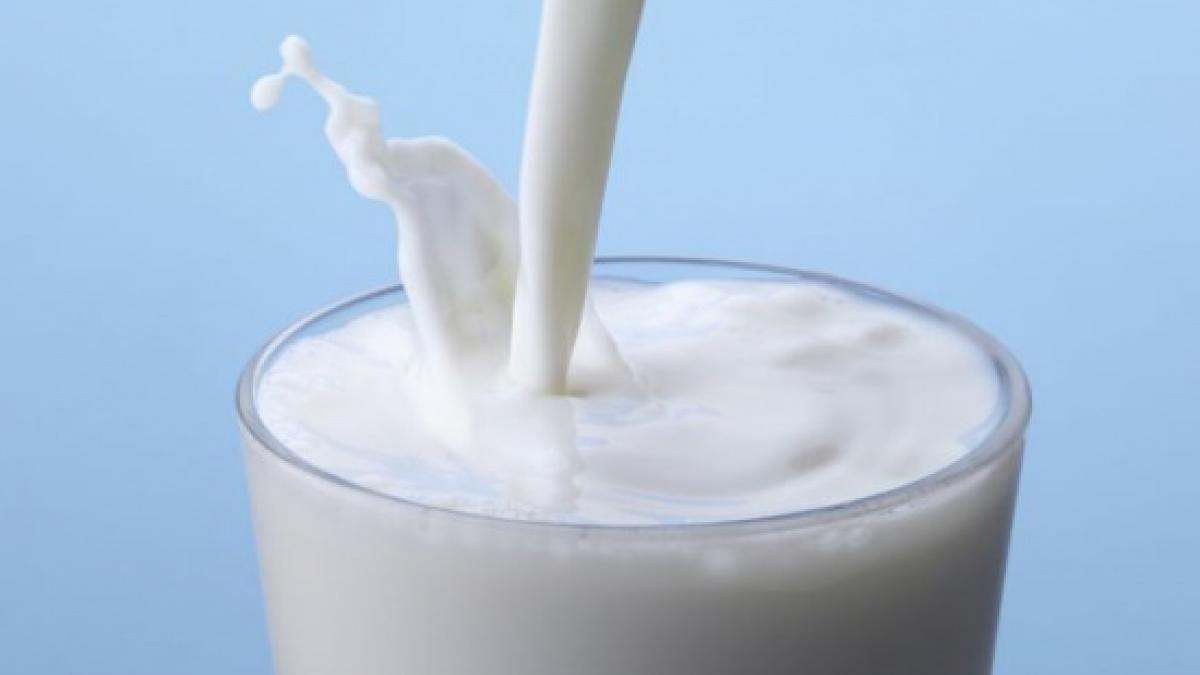 Elevii din judetul Prahova nu mai beneficiaza de "Lapte şi corn"! Programul a fost suspendat, după îmbolnăvirea a 58 de copii 