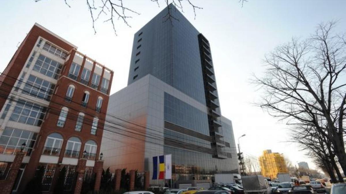 Comandament de iarnă convocat de primarul interimar al Capitalei, Răzvan Sava 
