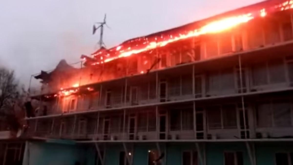 un hotel din mamaia care apartine lui george bosanceanu a luat foc