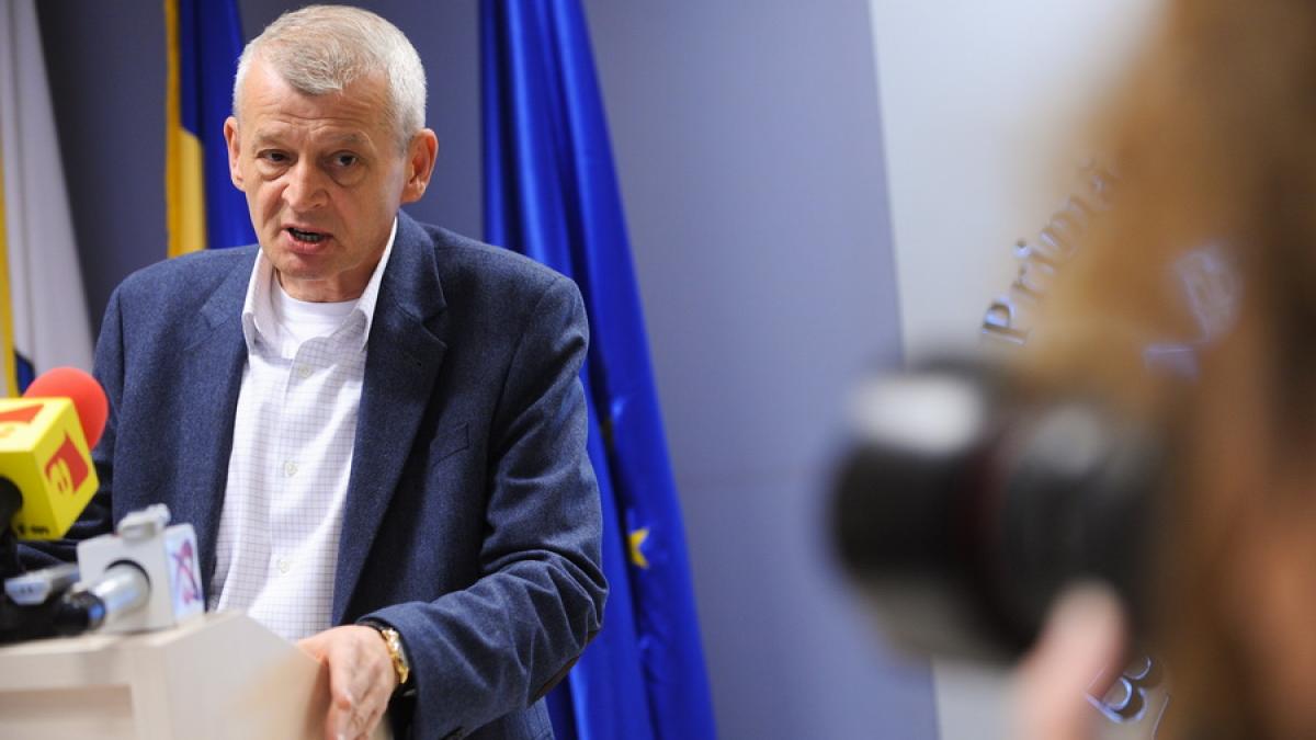 Sorin Oprescu, operat la Institutul Marius Nasta 