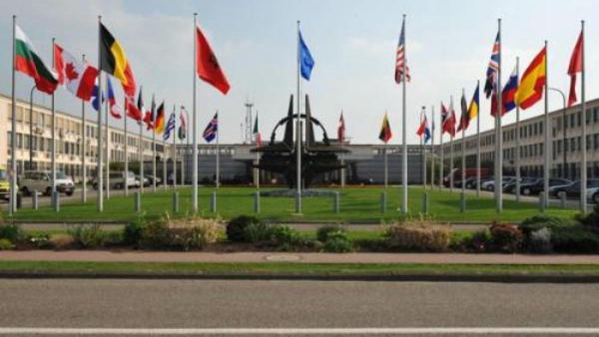 Muntenegru va fi invitat, miercuri, să adere la NATO