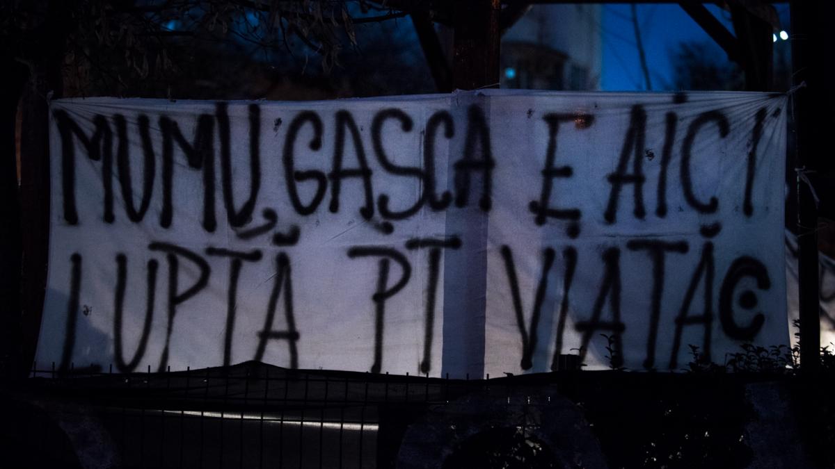 Marş de protest, pe traseul Piaţa Universităţii - Club Colectiv 