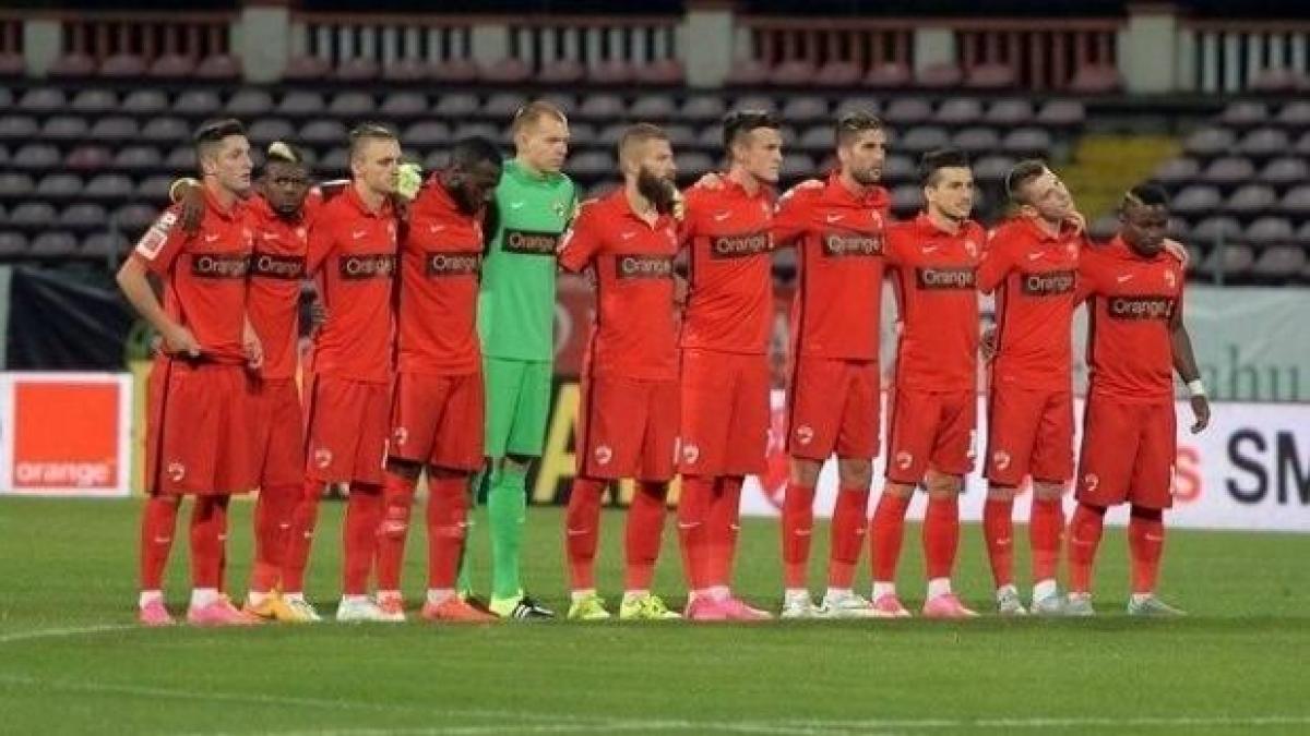 Liga 1: Meciul Dinamo - CSMS Iaşi, întrerupt zece minute din cauza scandărilor xenofobe 