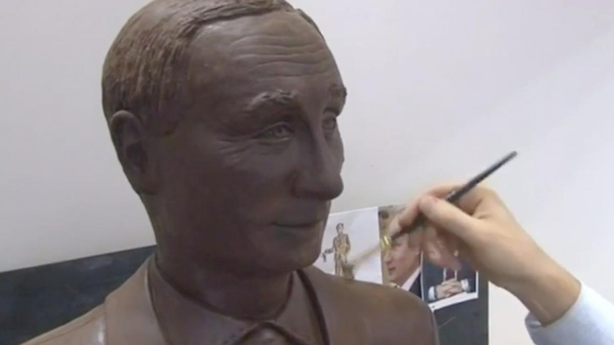 video vladimir putin va avea o statuie de ciocolata la sankt petersburg