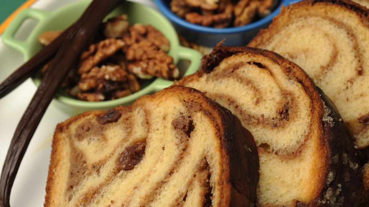Reţetă pentru COZONAC PUFOS şi DELICIOS