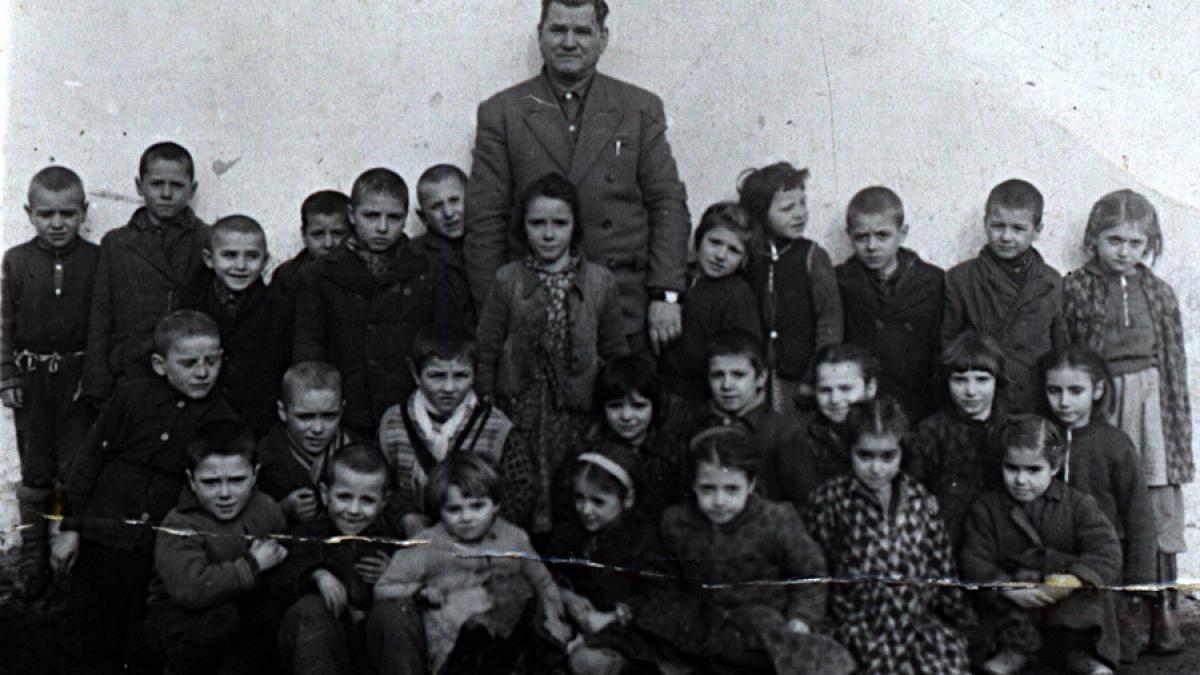 Invatatorul Nicolae, omagiat de Sfantul Nicolae la Valea Grecului