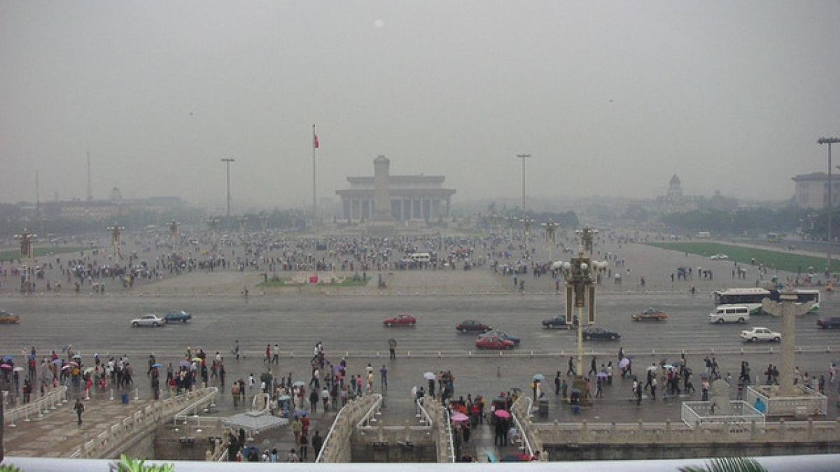 La Beijing a fost declarat, în premieră, cod roşu de poluare atmosferică 