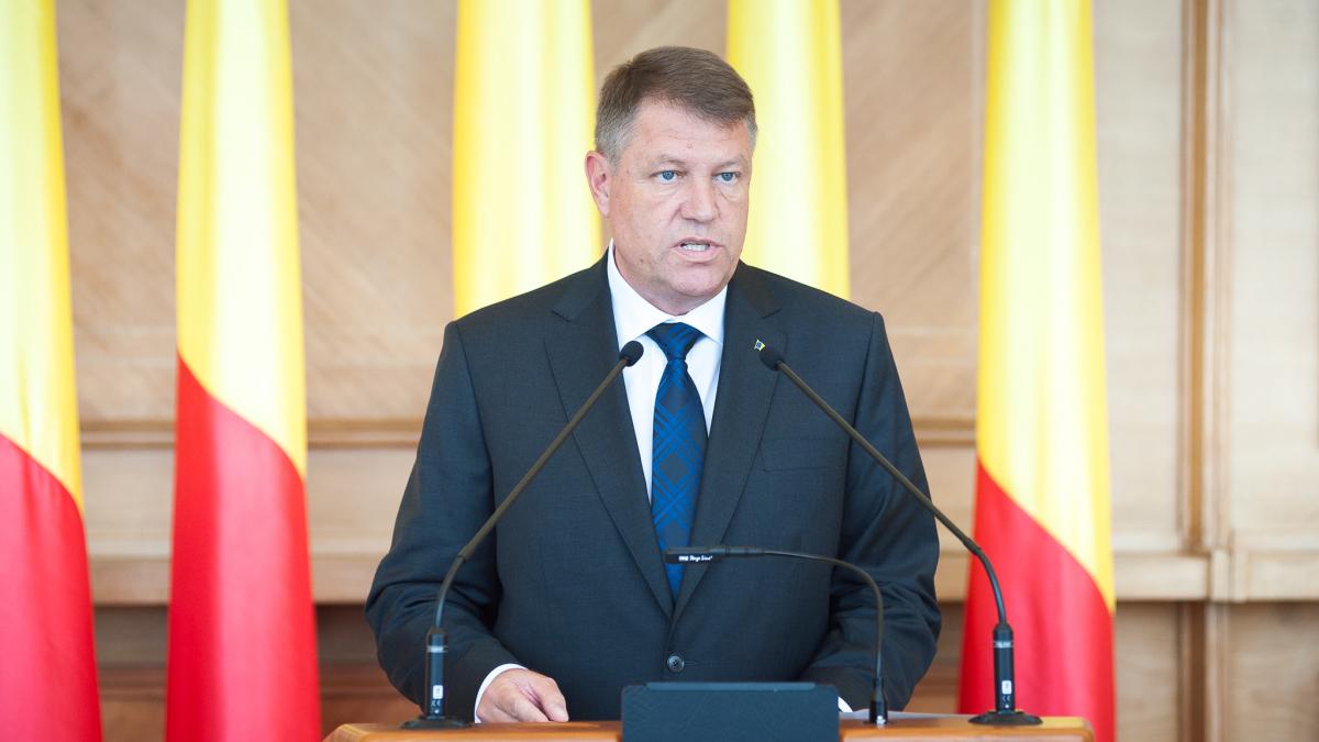 Iohannis a făcut bilanţul în Parlament