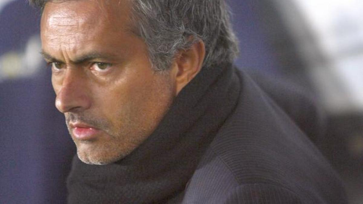 Chelsea a găsit antrenor, după demiterea lui Jose Mourinho