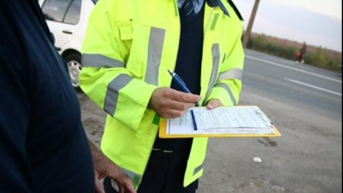 Şofer surprins cu 204 km/h, pe Autostrada Turda-Borş (A3)