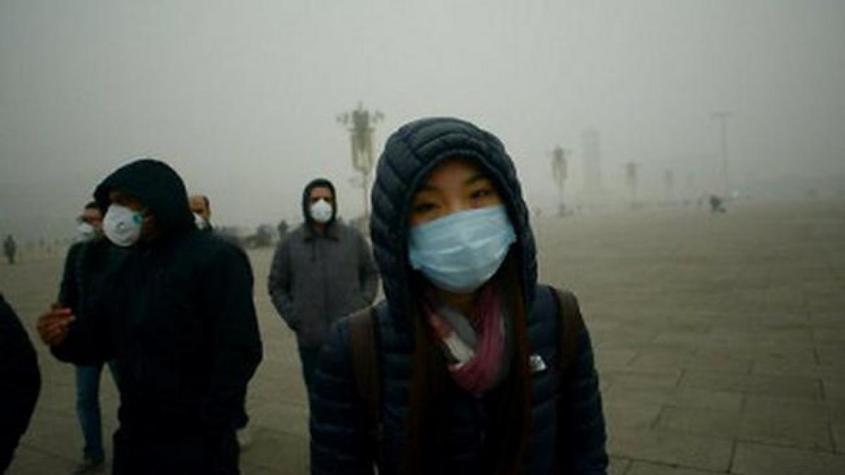 Smog intens în 50 de oraşe din China 