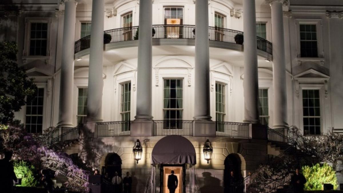 Familia Obama, în pericol! Ce a vrut să fure fiul lui John F. Kennedy şi al lui Marilyn Monroe din Casa Albă