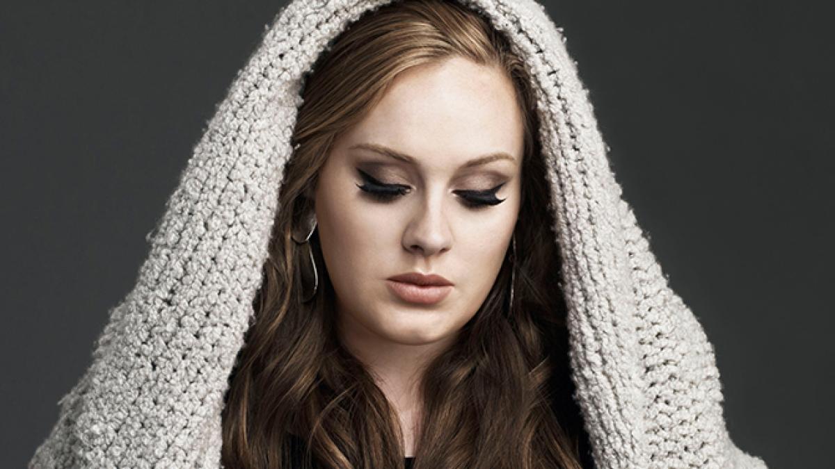 Adele îşi va lansa propria linie de îmbrăcăminte XXL