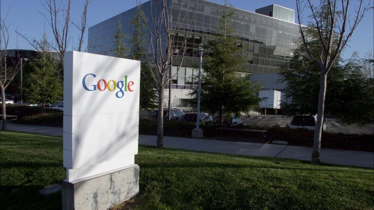 Domeniul google.com, cumpărat de sub nasul companiei cu doar 12$. Ce a decis conducerea multinaționalei