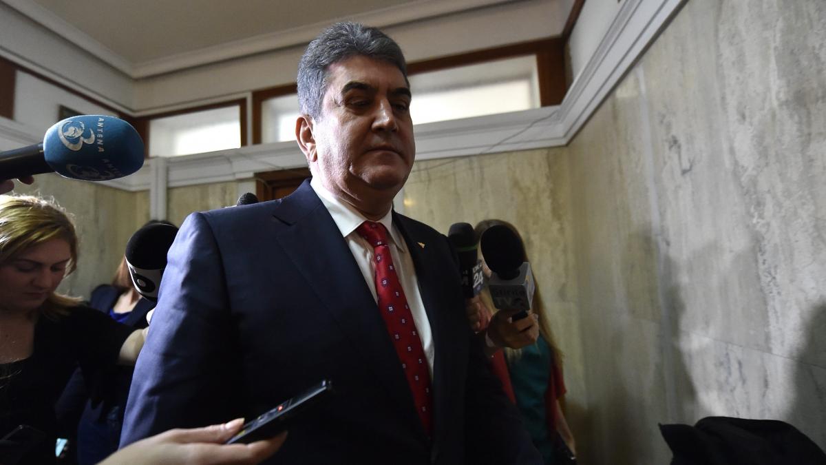 Oprea a cerut semnătura procurorului general