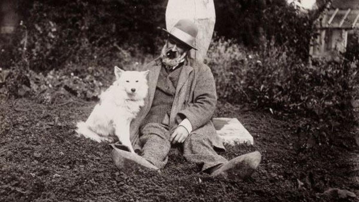Brâncuşi, 140 de ani de la naştere. Marele sculptor în fotografii, film şi corespondenţă