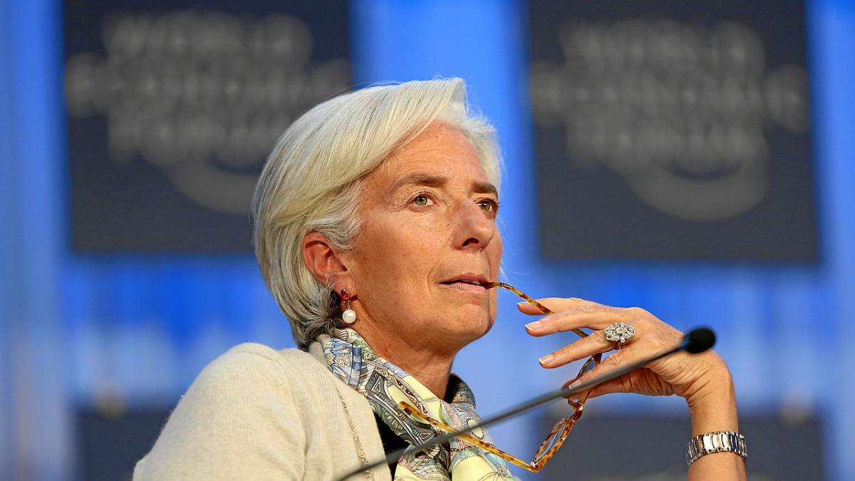 Christine Lagarde a obţinut un nou mandat în fruntea FMI 