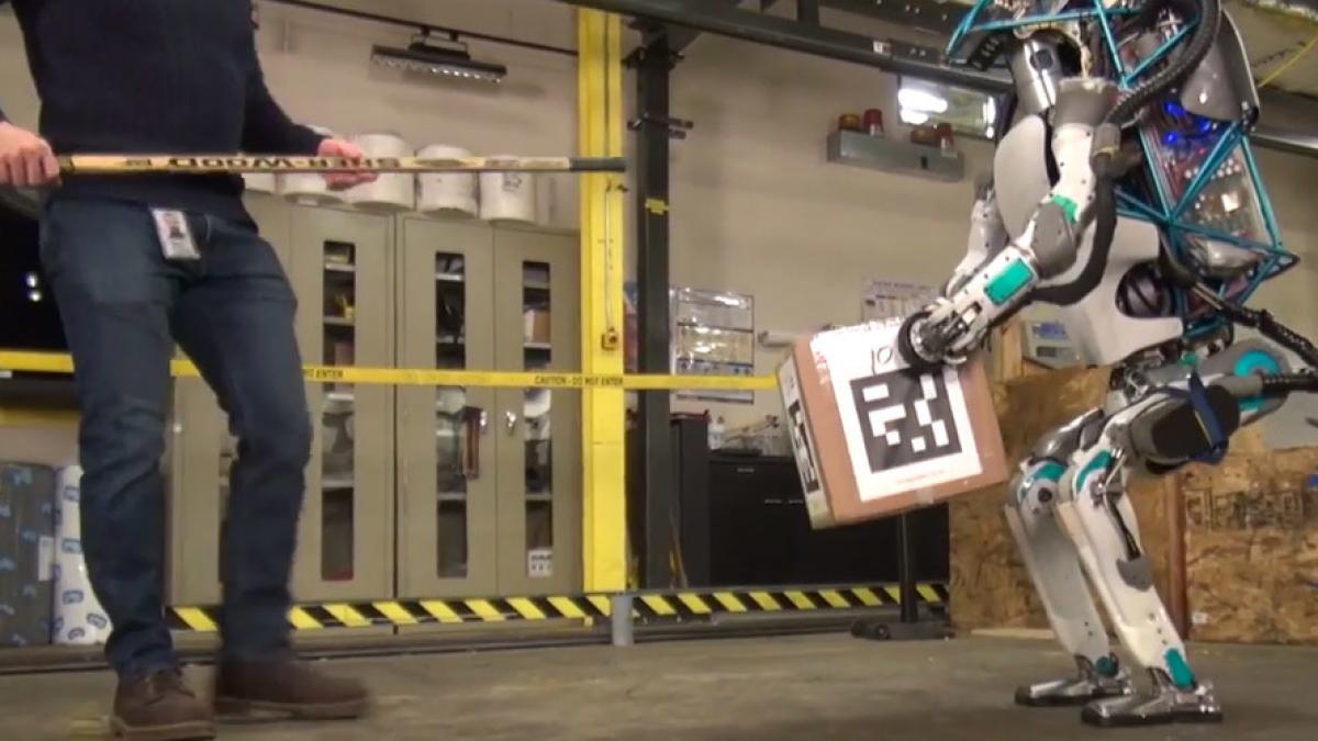 video cercetatorii sunt din ce in ce mai aproape de realizarea cyborg ului perfect