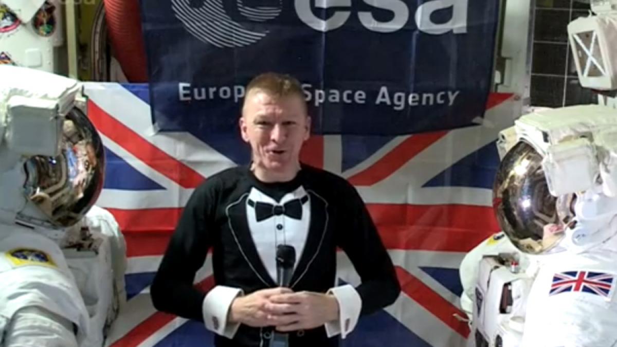 VIDEO - Astronautul britanic Tim Peake, mesaj din spaţiu pentru Adele