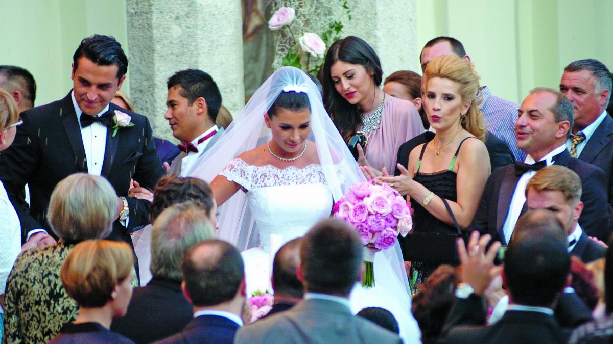 Nuntă cu prejudicii de 400 de milioane de euro şi zeci de penali urmăriţi, judecaţi sau condamnaţi