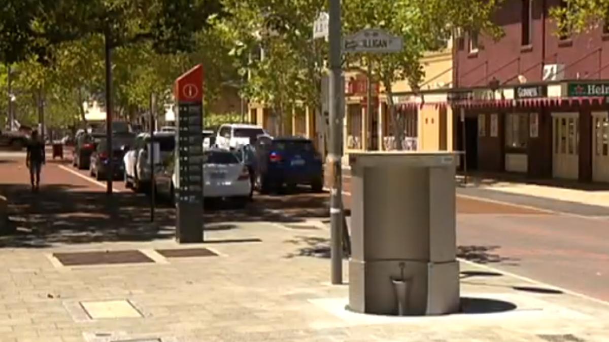 În Australia au fost montate primele toalete publice retractabile