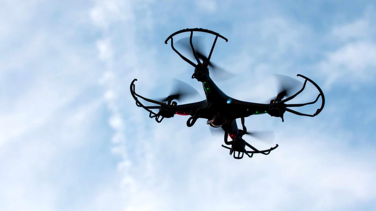 Dronă la preţ de Dacie second hand