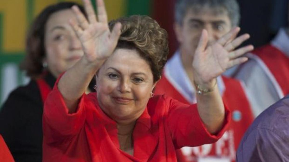 Dilma Rousseff nu demisionează de la preşedinţia Braziliei 