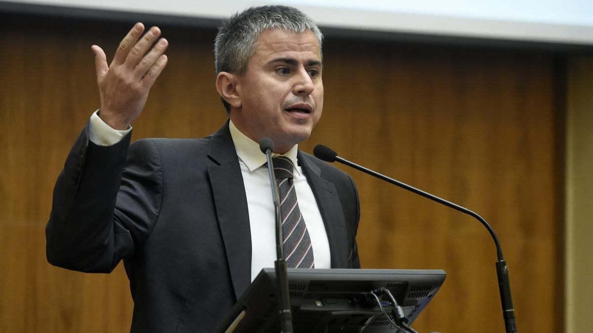 Scandalul „Panama Papers”: Biriș de la Finanțe, angajat de un offshore-fantomă